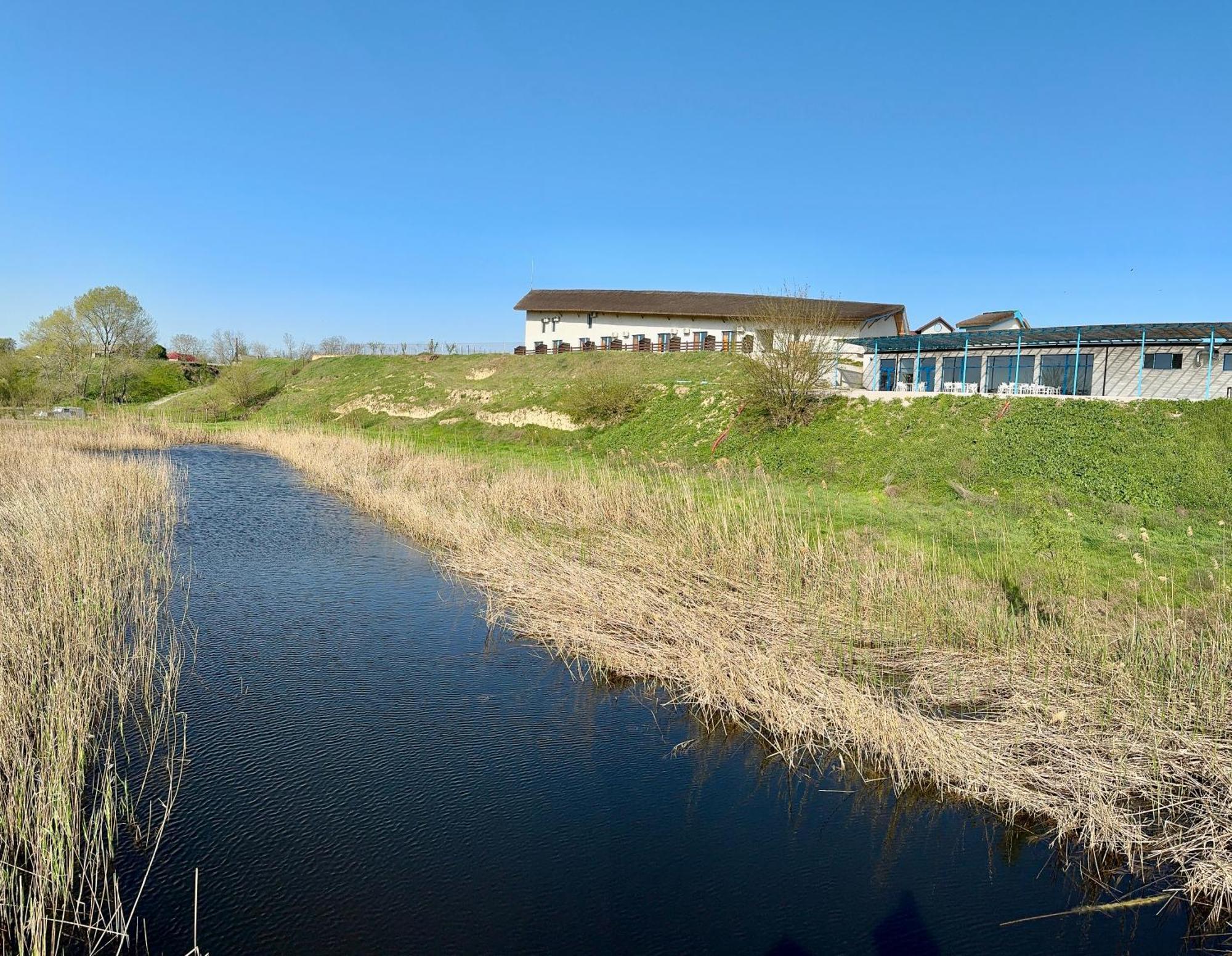Danube Delta View Hotel Dunavatu de Jos Ngoại thất bức ảnh